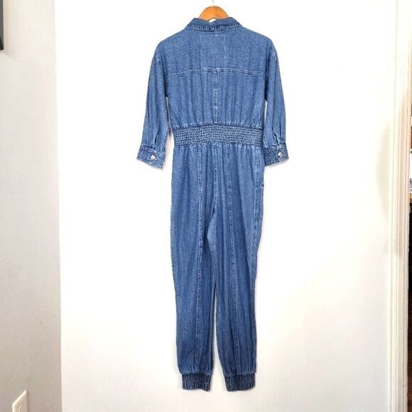 NWT River Island Jumpsuit Blue Denim Smocked Waist Boilersuit Size 8 UK, 6 US - Picture 9 of 12